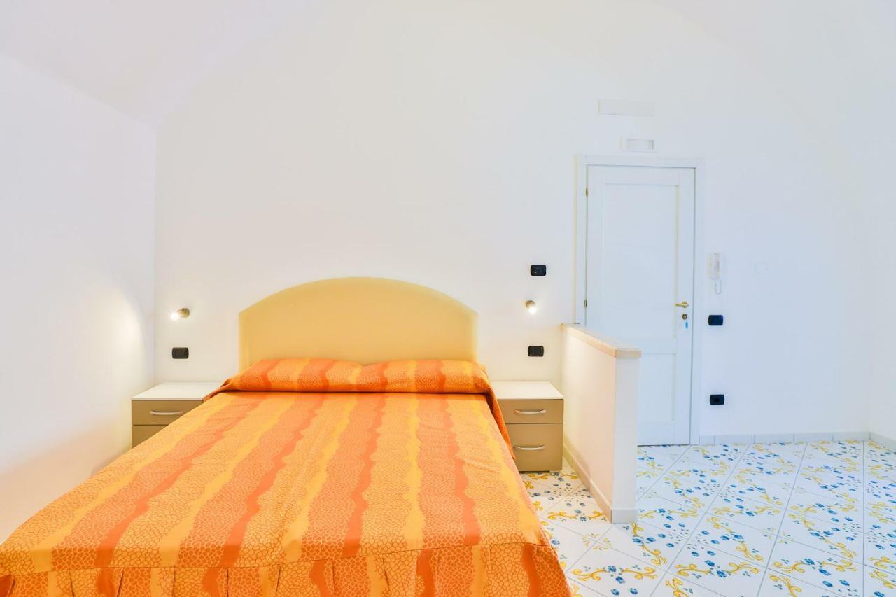 Della Monica Rooms Vietri Exterior foto